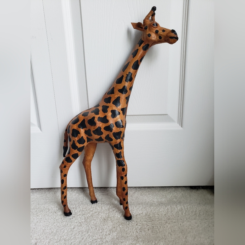 Handcrafted Leather Giraffe